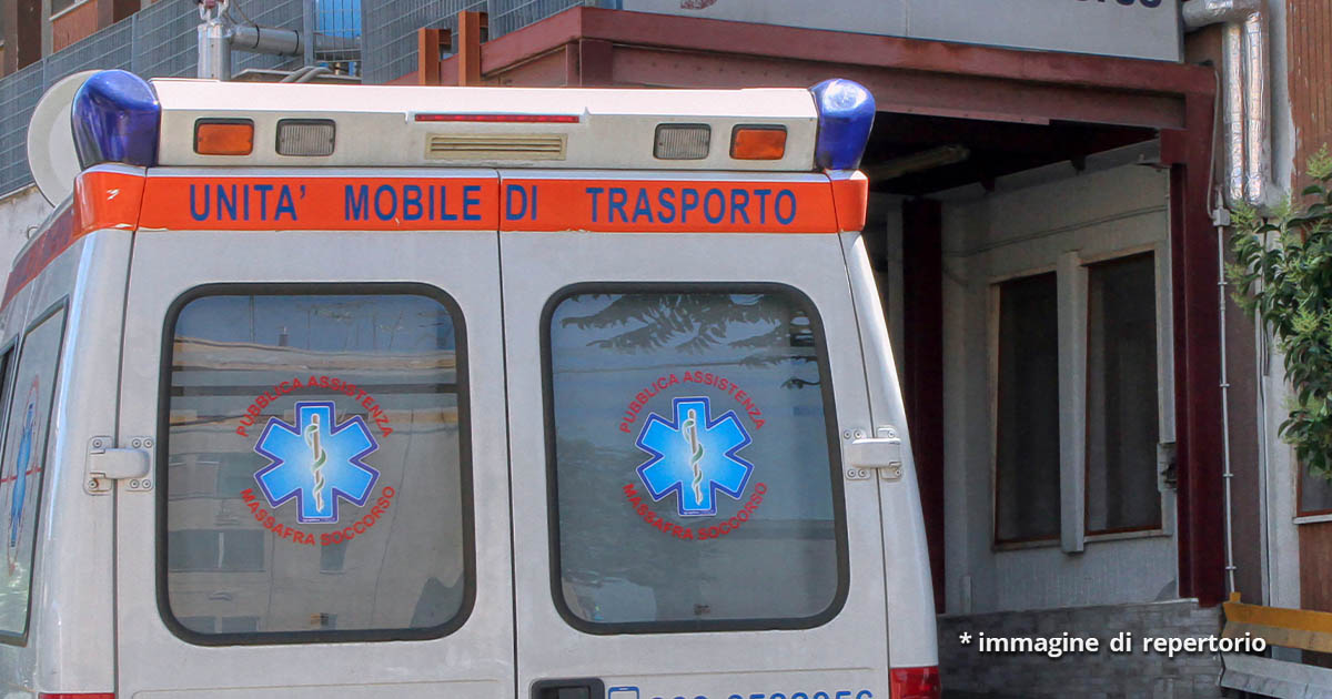 24enne ucciso con 15 colpi di pistola in pieno centro: fermato il padre poliziotto, avrebbe confessato