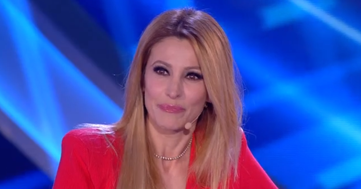 Adriana Volpe sull'addio di Sonia Bruganelli al Grande Fratello Vip: "Mette le mani avanti"