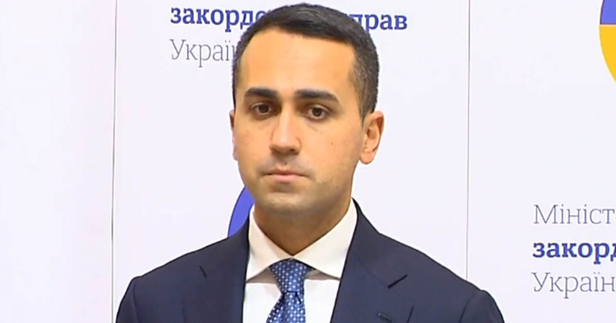 Italiani bloccati nelle città assediate dai russi in Ucraina: il ministro Di Maio spiega la situazione