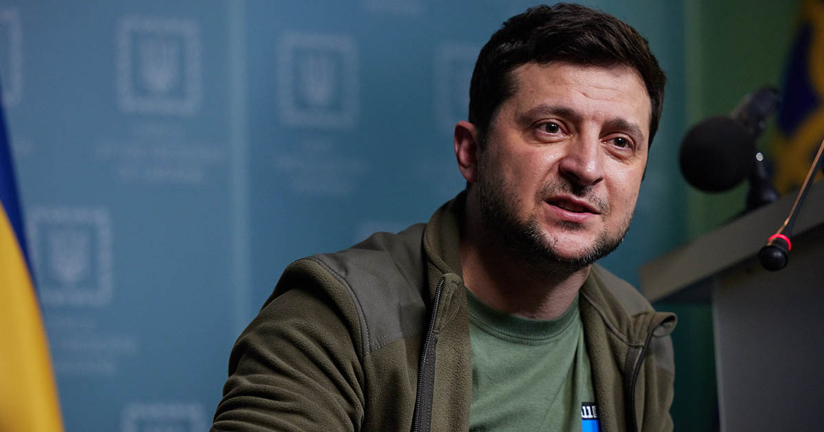 Zelensky lancia una nuova stoccata all'Occidente, la rabbia del presidente ucraino: "Non ci sono parole"