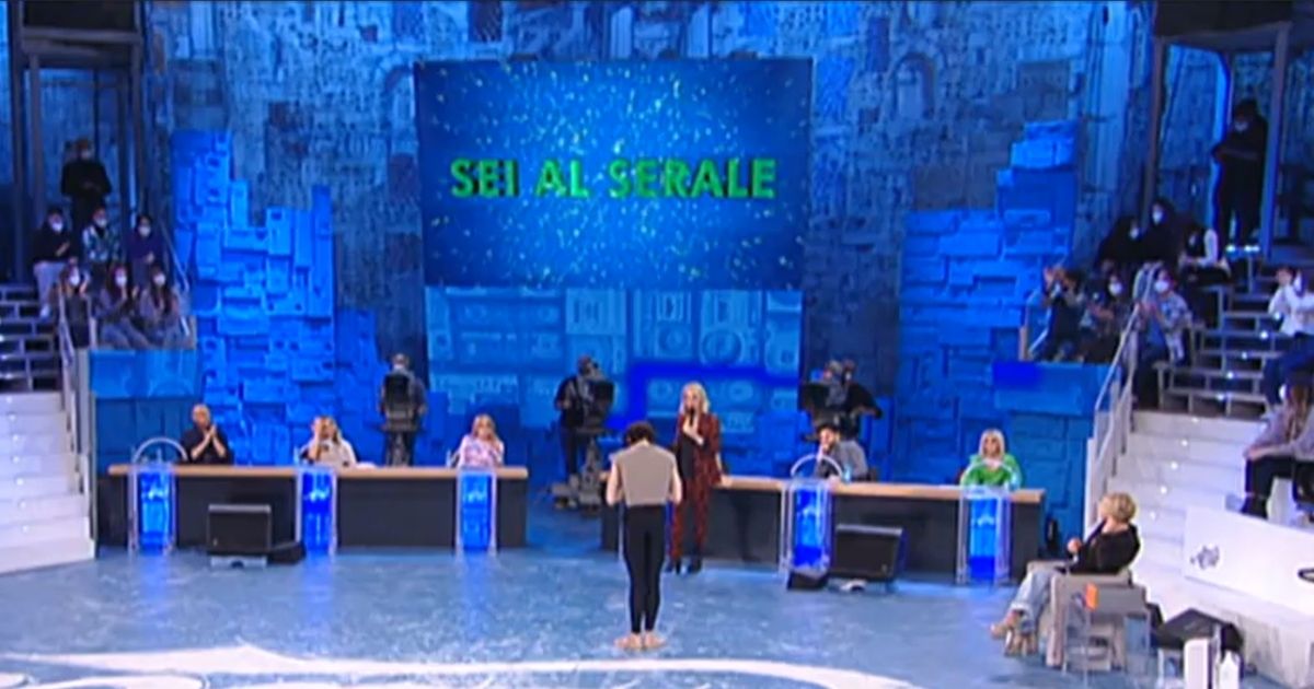 Le squadre del serale di Amici