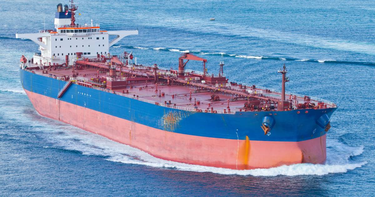 Guerra tra Russia e Ucraina, le conseguenze sulla disponibilità di petrolio e la prospettiva di una nuova crisi