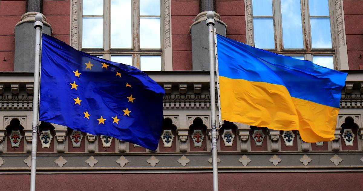 Unione Europea, inizia l'esame delle domande di adesione di Ucraina, Moldavia e Georgia: come funziona la procedura