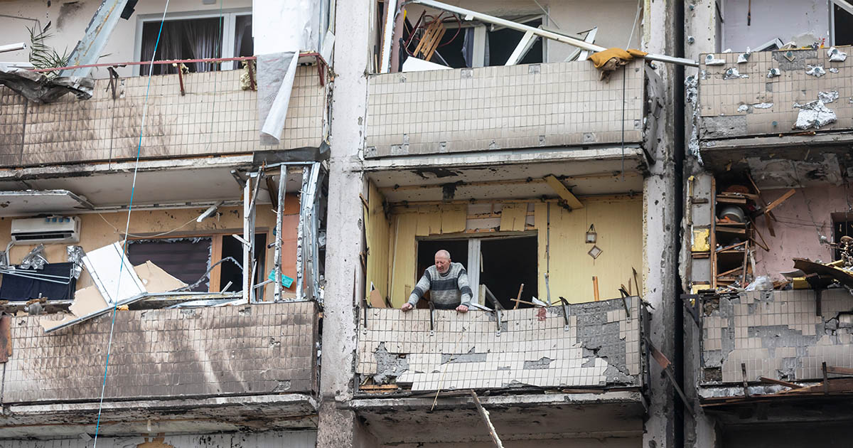 Esplosioni in tutta l'Ucraina, l'annuncio del sindaco di Kiev: coprifuoco di 36 ore nella capitale