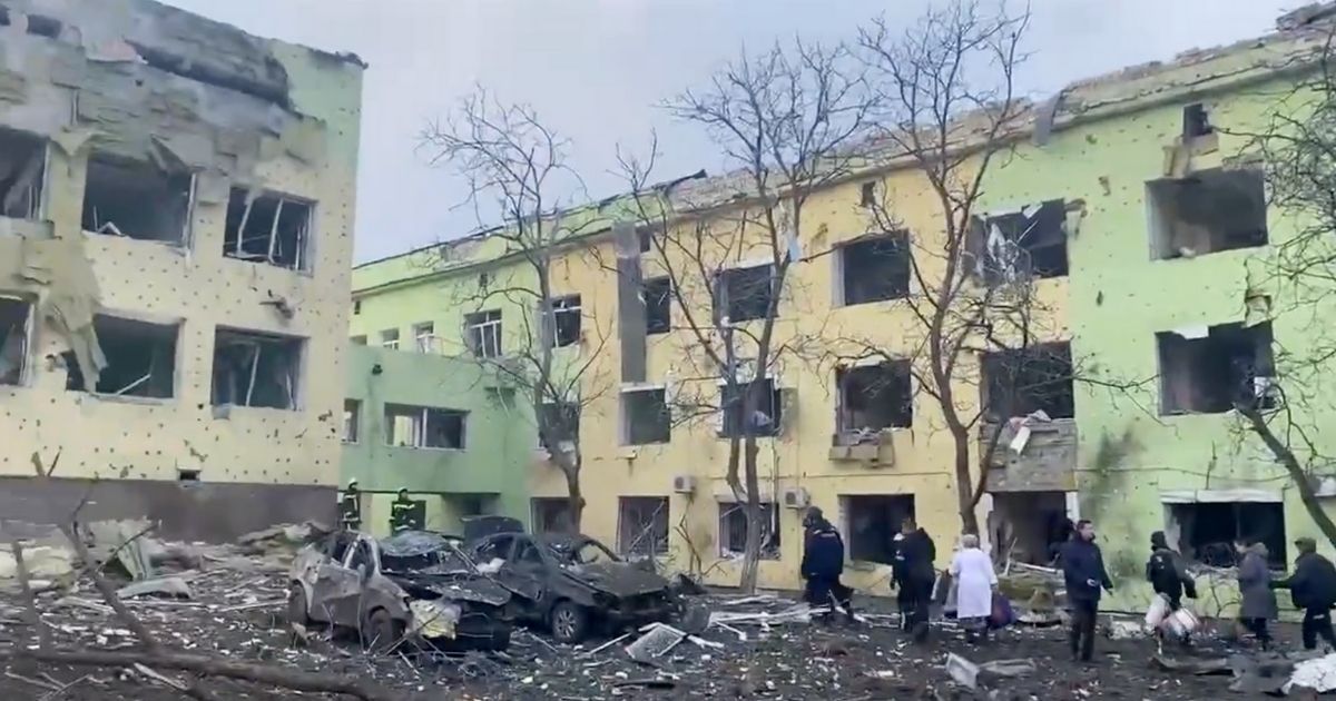 Mariupol, distrutto un ospedale pediatrico dalle forze russe: bilancio disastroso, si temono moltissime vittime