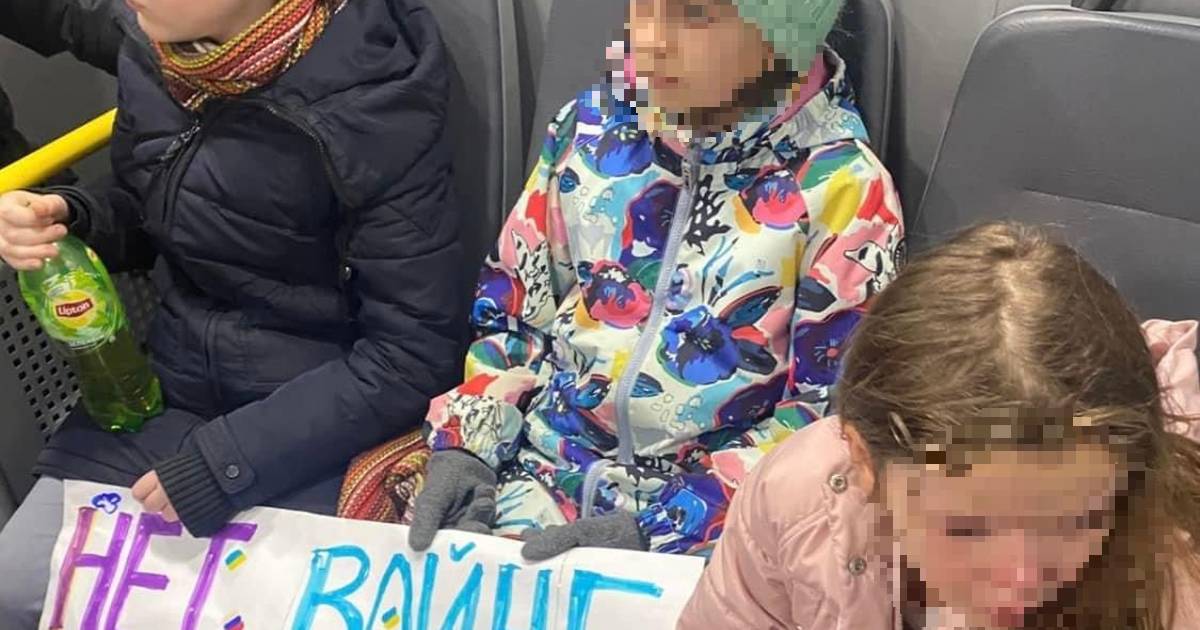 Cinque bambini arrestati a Mosca, avevano espresso solidarietà all'Ucraina: che cosa è successo