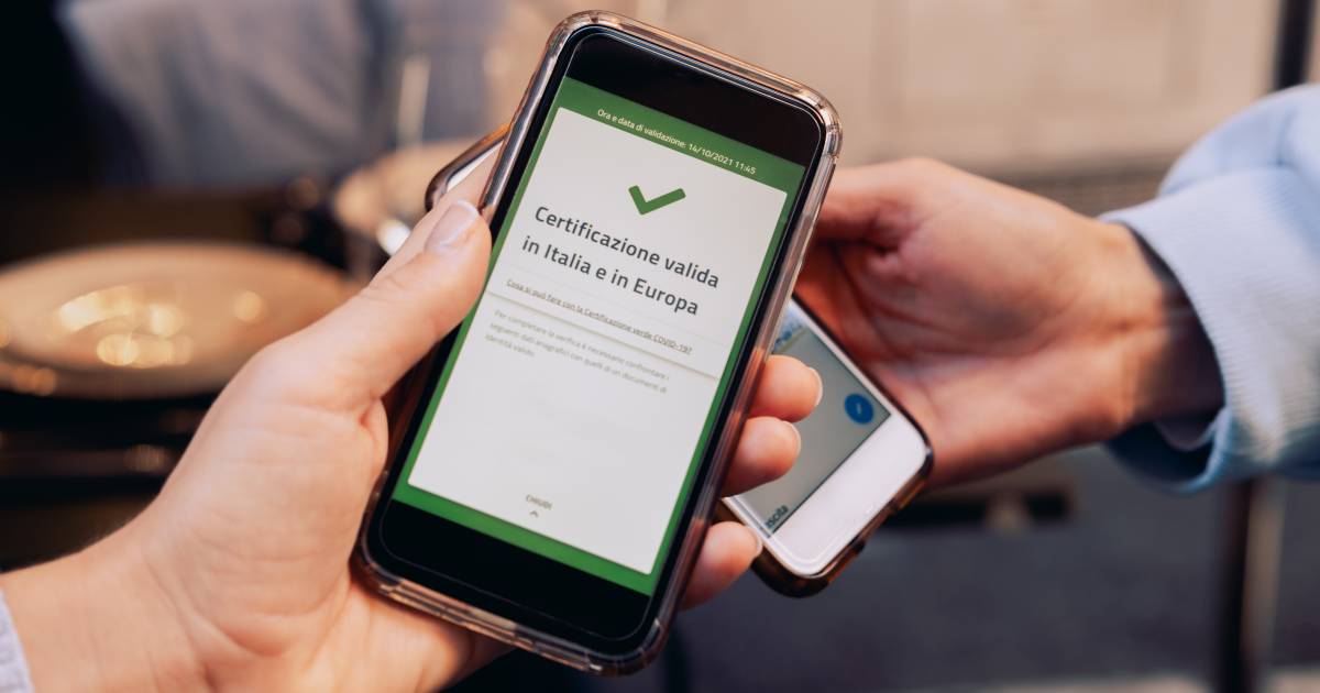 Super Green Pass per i lavoratori over 50, quando finirà l'obbligo: le tappe del ritorno alla normalità