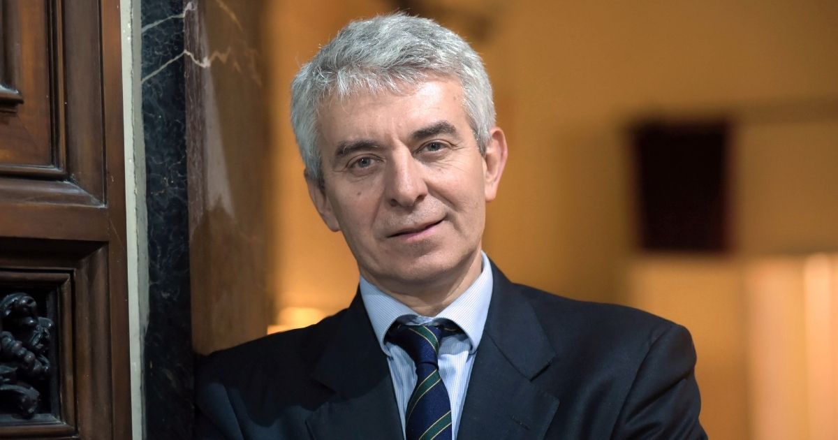 Pierdante Piccioni rivela alcuni retroscena legati alla fiction Doc: qual è il suo rapporto con gli attori