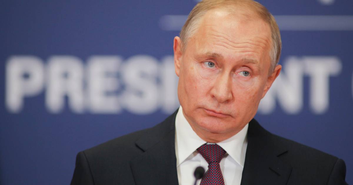 Sanzioni contro la Russia, in arrivo nuove restrizioni per i Paesi "ostili": l'annuncio del Cremlino