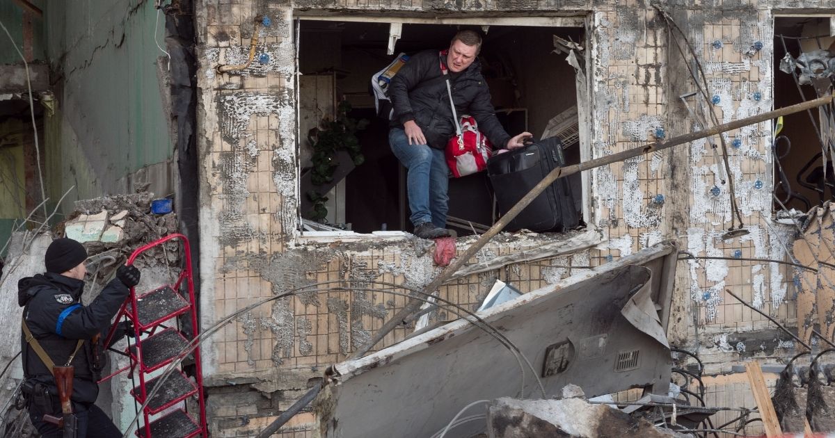 Teatro bombardato a Mariupol, annunciato il totale delle vittime: "Volevamo credere si fossero salvati tutti"