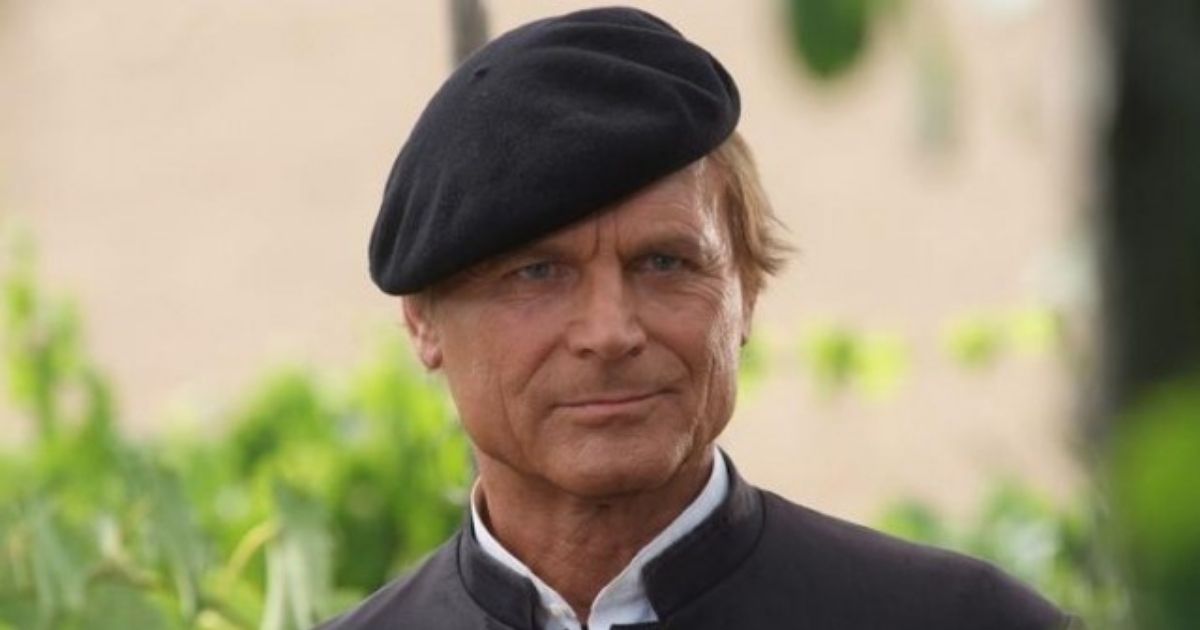 Don Matteo, Terence Hill potrebbe tornare con brevi apparizioni. Indiscrezioni da dietro le quinte