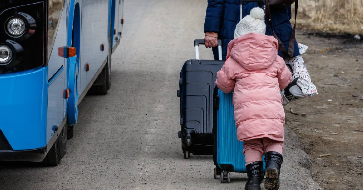 Proiettili al fosforo sui bambini nella guerra in Ucraina: nuovi attacchi nella notte contro i civili