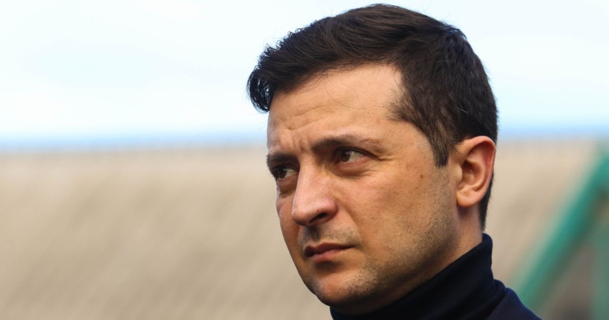 Ucraina, distrutto il memoriale della Shoah a Kiev, Zelensky dichiara: "Almeno 5 vittime, la storia si ripete"