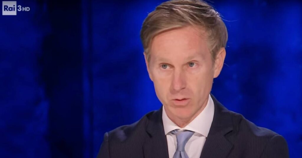 Cartabianca, Alessandro Orsini su Zelensky: "Politicamente è un incapace". L'aspro commento