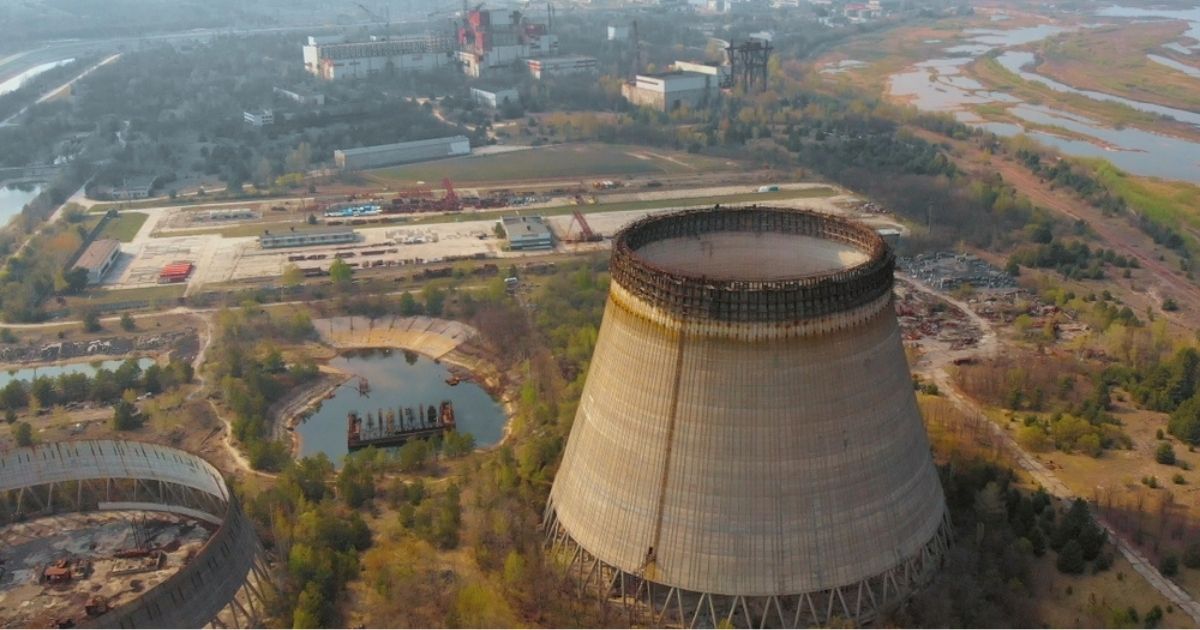 Chernobyl, i soldati russi toccavano materiale radioattivo a mani nude: secondo Kiev, resta loro un anno di vita