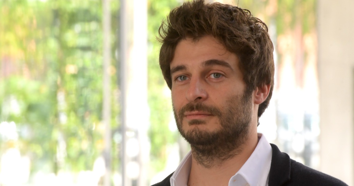 Lino Guanciale annuncia la seconda stagione di Noi: l'attore si è sbottonato sul sequel della serie Rai