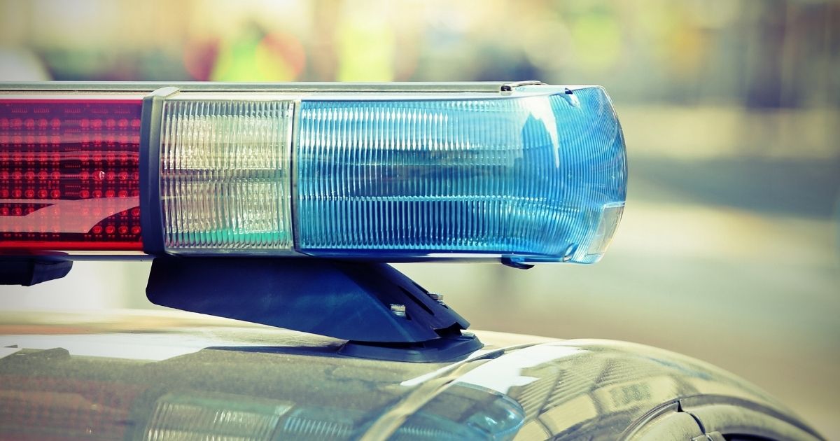 Sparatoria e allarme bomba in metropolitana a New York: ci sono feriti e vittime. Le immagini
