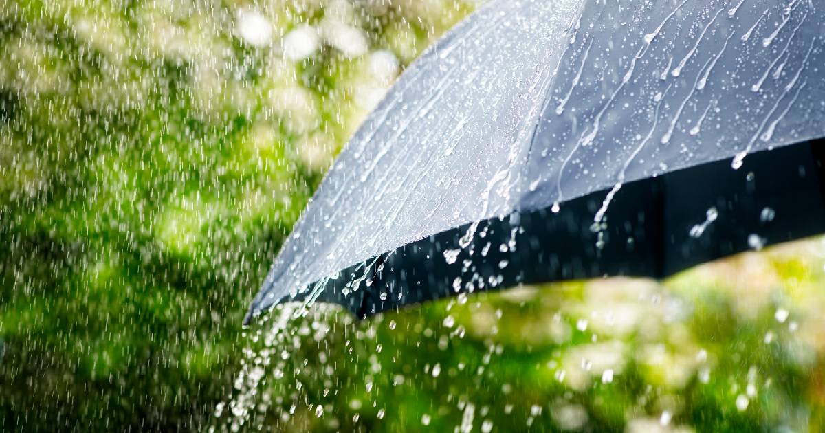 Previsioni meteo per lunedì 25 aprile: Italia ancora divisa in due tra sole e maltempo