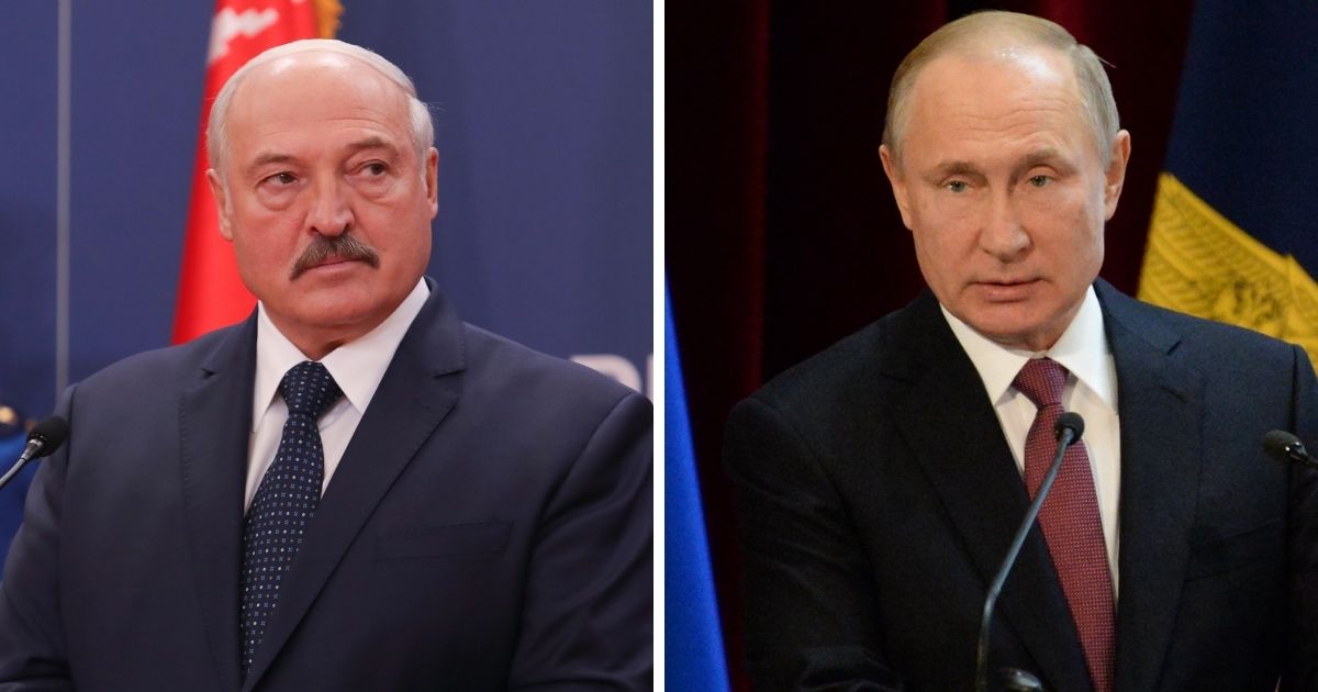 Putin nega il massacro di Bucha: "È un falso" e poi loda la Bielorussia di Lukashenko e il ruolo nei negoziati