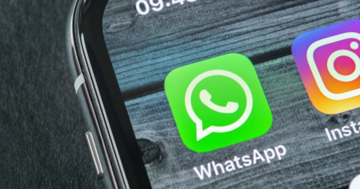 whatsapp su un telefono