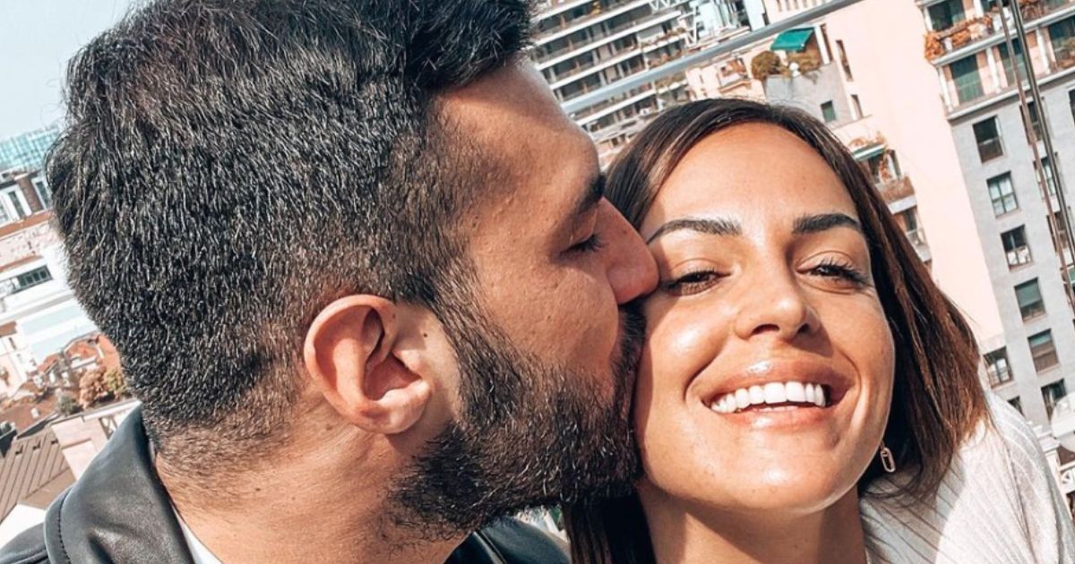 Uomini e Donne, Claudia Dionigi è incinta: l'annuncio condiviso con il compagno Lorenzo Riccardi
