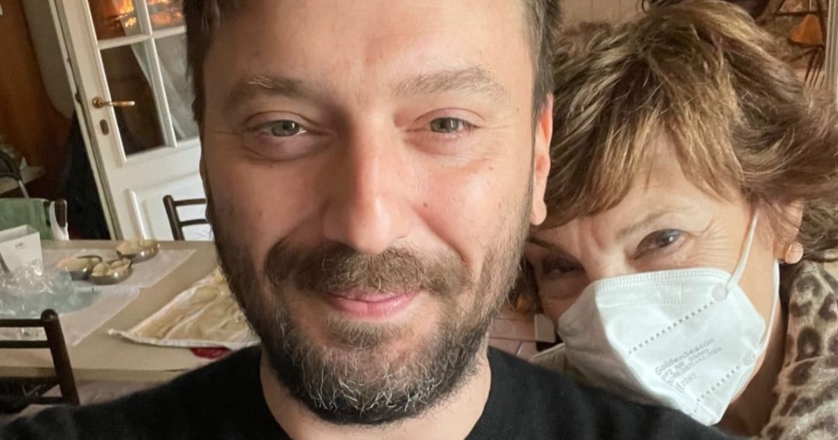 cesare cremonini mamma carla