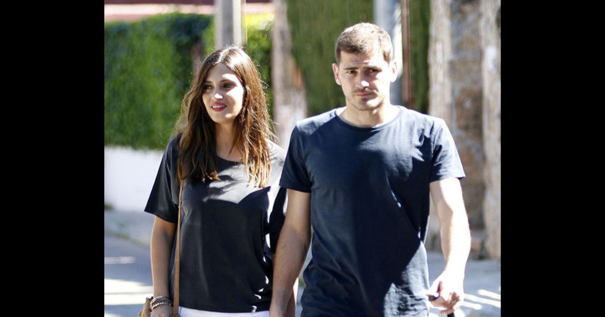 Il campione del mondo Iker Casillas fa coming out: "Sono gay, rispettatemi". Poche ore dopo fa un'altra dichiarazione
