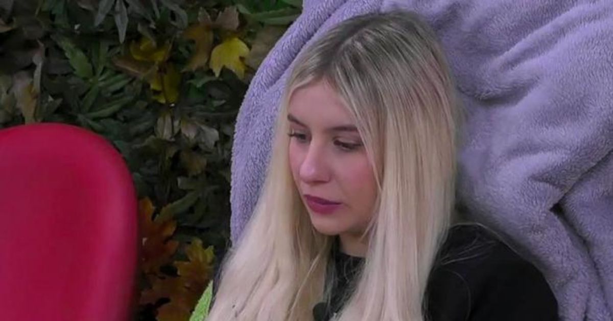 Micol incorvaia al vetriolo su Belen Rodriguez al GF Vip: "La reincarnazione del demonio", scoppia la bufera