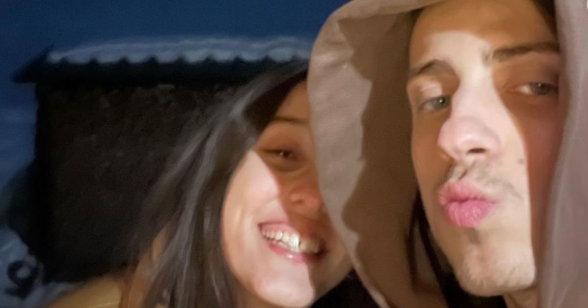 Giulia Stabile e Sangiovanni, come è nato l'amore tra i due finalisti di Amici 2020: la passione tra alti e bassi