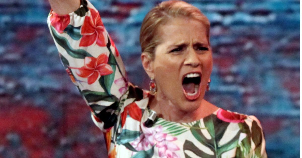 Heather Parisi, pignoramento durante l’intervista per Belve: è caos, Lucio Presta furioso: “Una vera mortificazione”