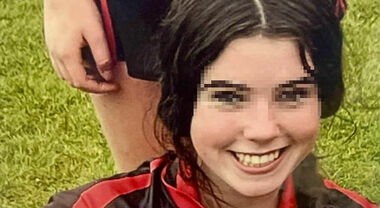 Morta a 14 anni per un challenge su TikTok: aveva inalato una vernice