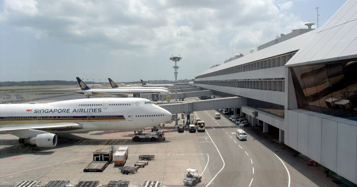 Il futuro dell’immigrazione aeroportuale: si viaggia senza passaporto dal 2024 Il futuro dell’immigrazione aeroportuale: si viaggia senza passaporto dal 2024