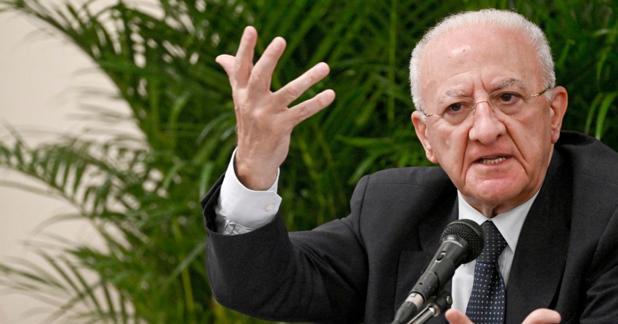 Campi Flegrei, De Luca: “In programma esercitazione di evacuazione”