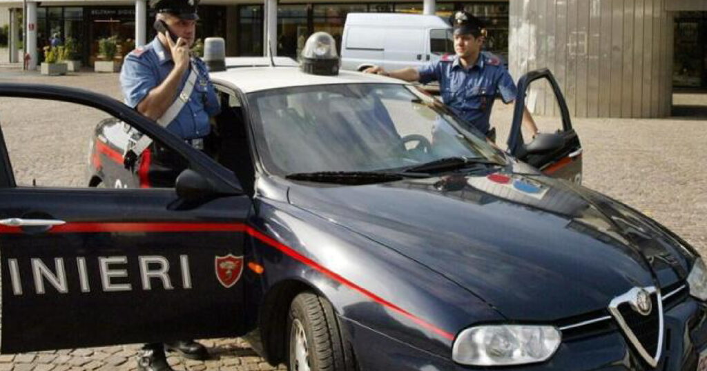 baby gang spara sulla folla