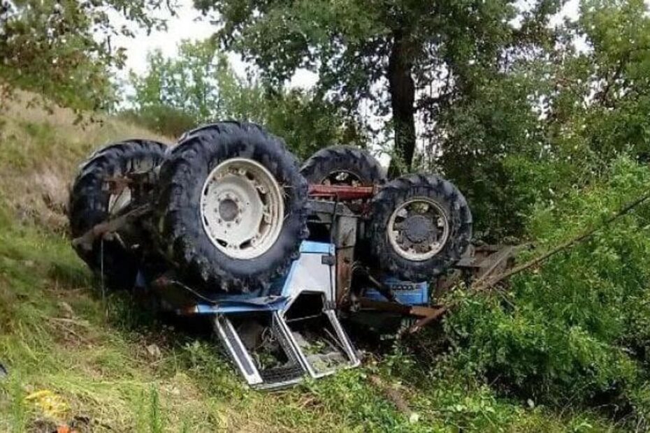 incidente trattore Cefalù Palermo