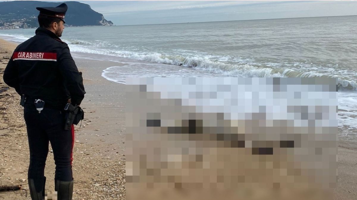 Mistero sul cadavere in spiaggia a Massa Carrara