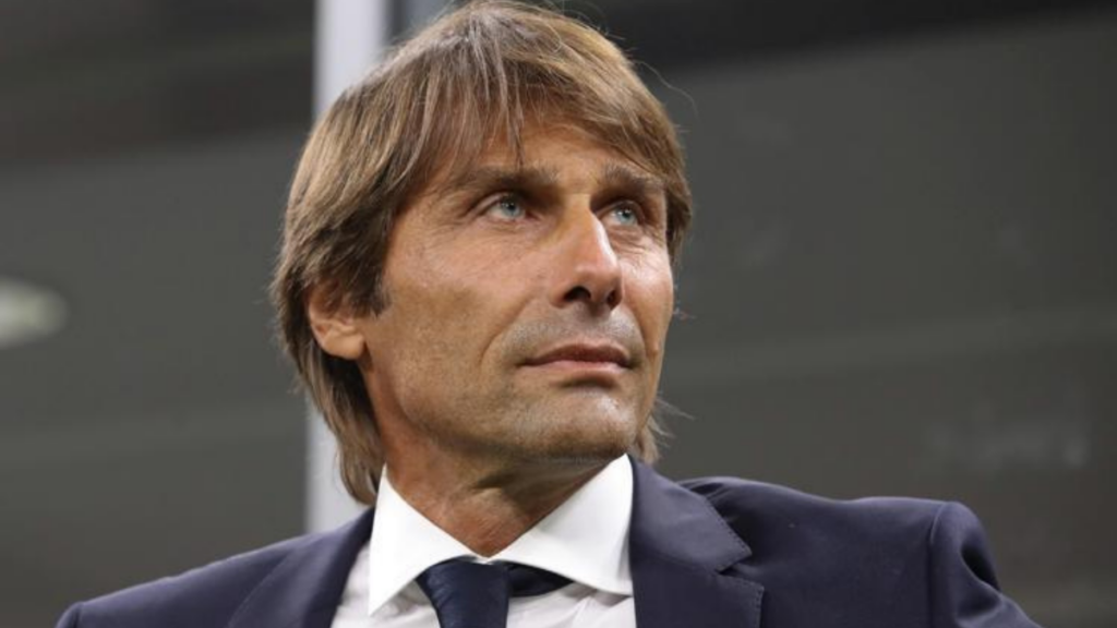 Antonio Conte distrugge il collega allenatore: "Un fallimento" 