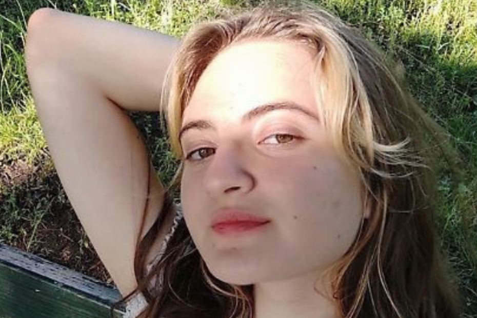Emila è morta a 16 anni: investita sulle strisce pedonali