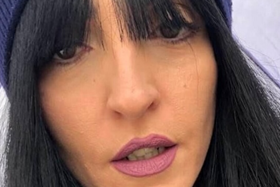 Schianto nella notte: Erica muore a 39 anni