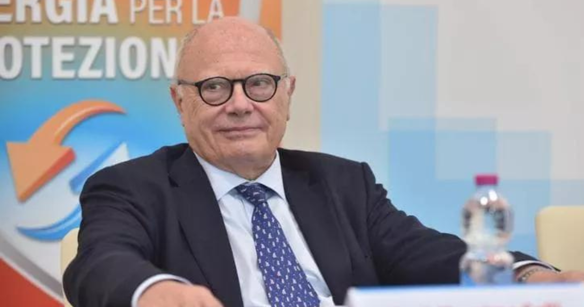 Massimo Galli, l’infettivologo simbolo della pandemia Covid finisce a processo: gravi accuse nei suoi confronti