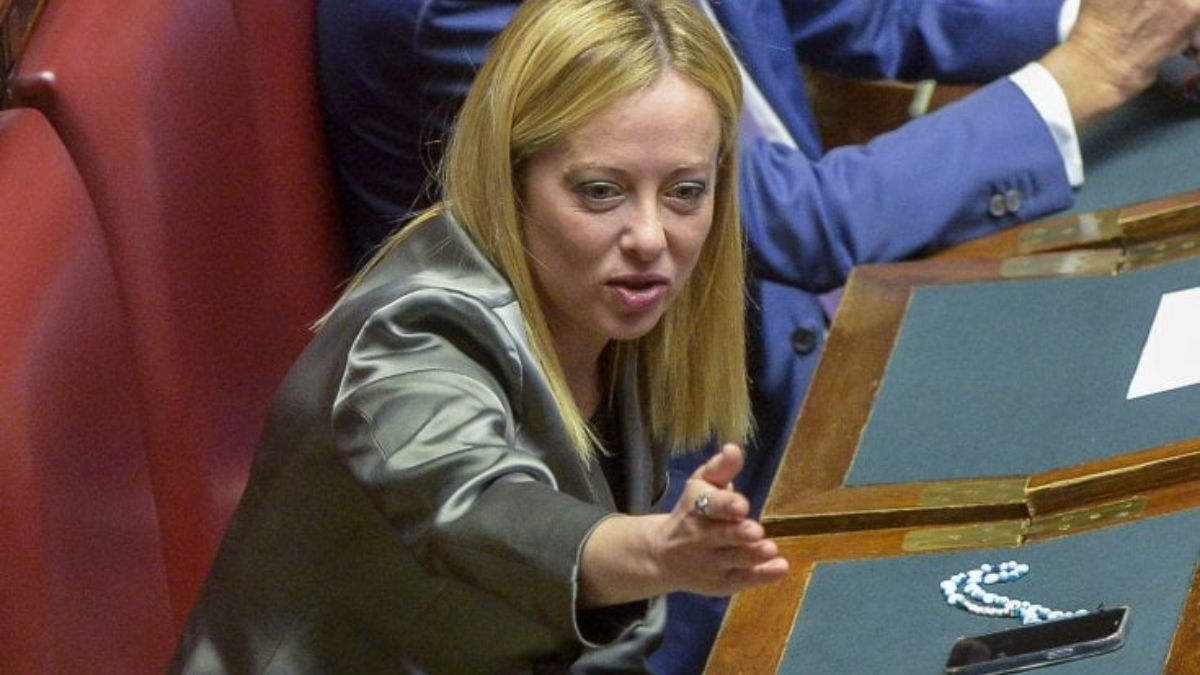 Giorgia Meloni contestata in parlamento