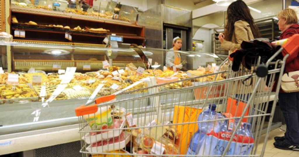 Spesa tricolore inflazione sconti dove trovare negozi