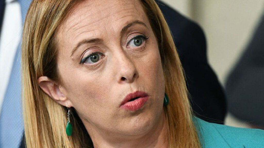 Economist critica Giorgia Meloni piani insostenibili