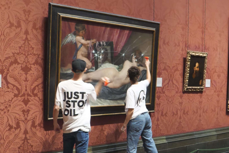 Martellate contro il quadro di Velazquez