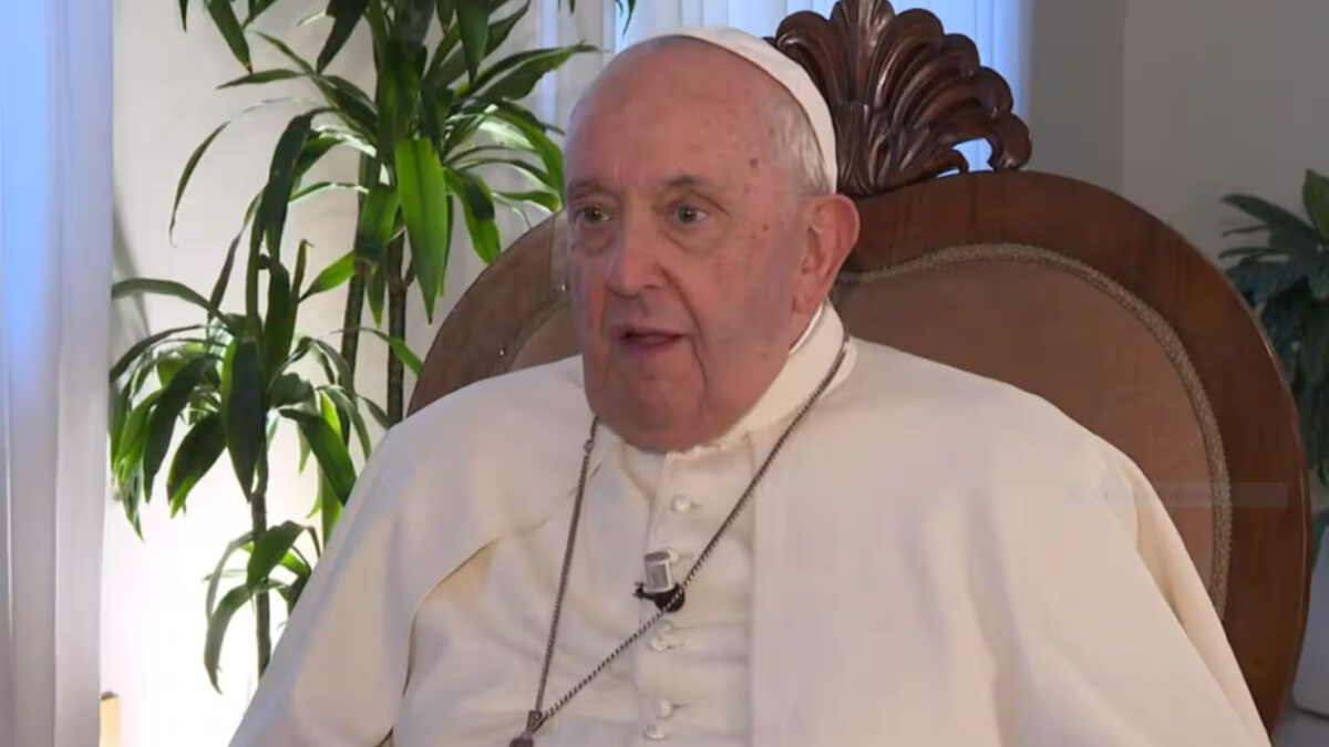 Papa intervista tg1
