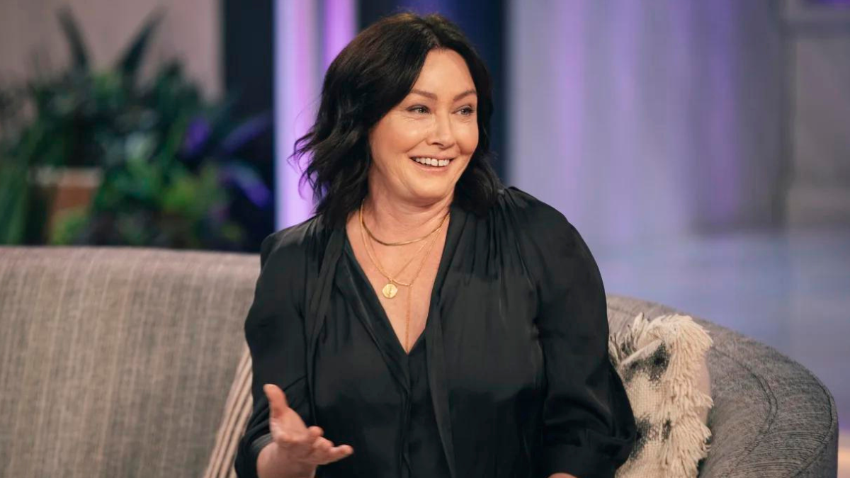 Shannen Doherty, il cancro ha raggiunto le ossa: "Non voglio morire, non ho finito"