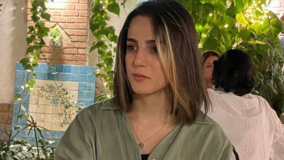 Roya Heshmati frustate Iran