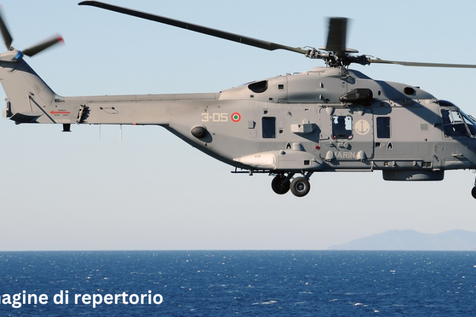 Elicottero precipita in mare: un morto e cinque feriti