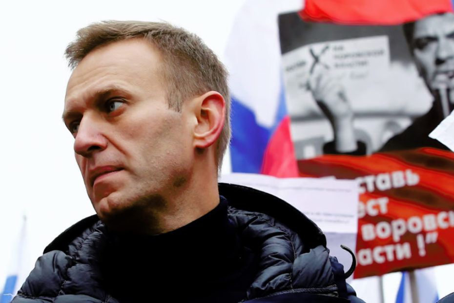 Navalny, fiaccolata al Campidoglio - la moglie: "Putin ha ucciso mio marito"