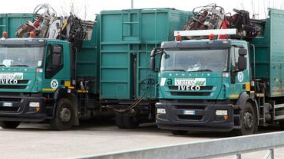 Chioggia investito camion rifiuti